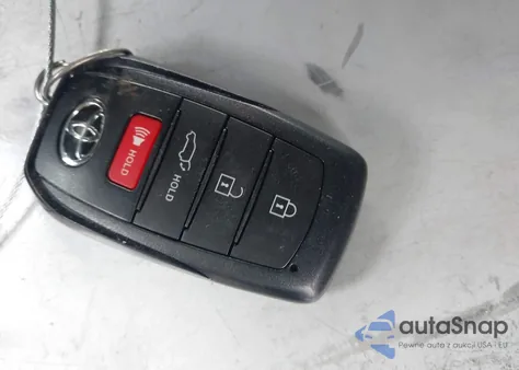 2024 Toyota Highlander Xle z USA, uszkodzony, nr VIN 5TDKDRBH9RS541305